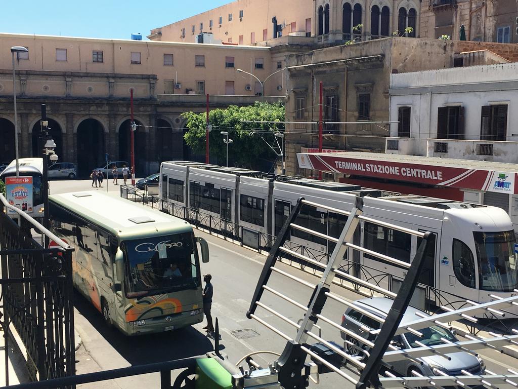 Casa Aurelia Hotell Palermo Eksteriør bilde